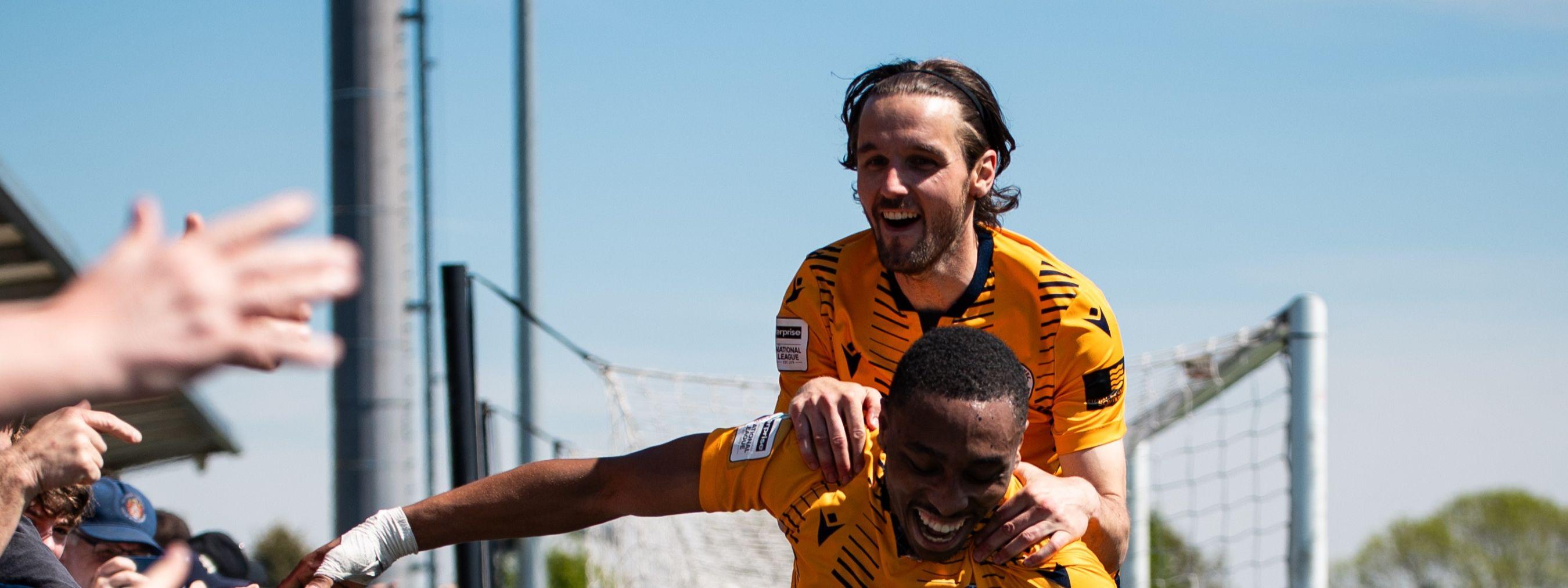 Highlights: Slough Town 3-2 Dagenham & Redbridge